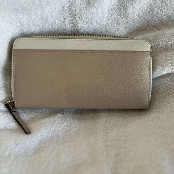Kate Spade Cream and Tan Wallet - Picture 2 of 7